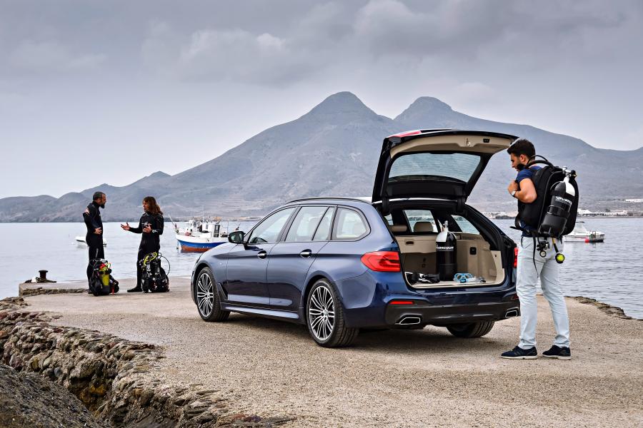  BMW 530d xDrive Touring M Sport 2017 года  (WW) (фото 33 из 78)